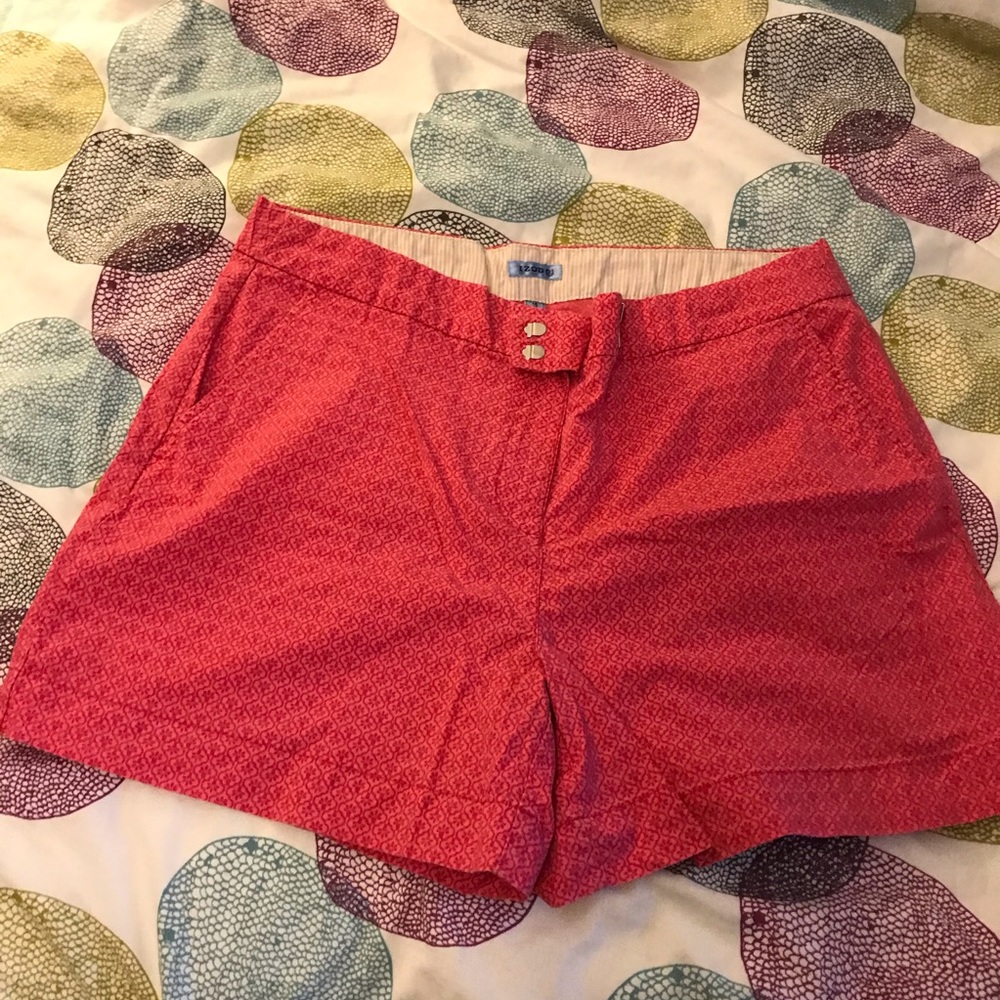 izod. size 16. golf shorts.